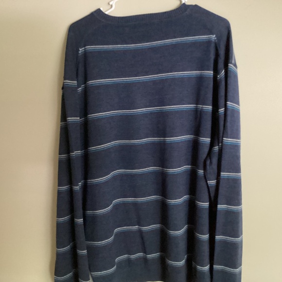 NWT MENS VAN HEUSEN V NECK BLUE STRIPED SWEATER XXL TALL - Picture 4 of 9